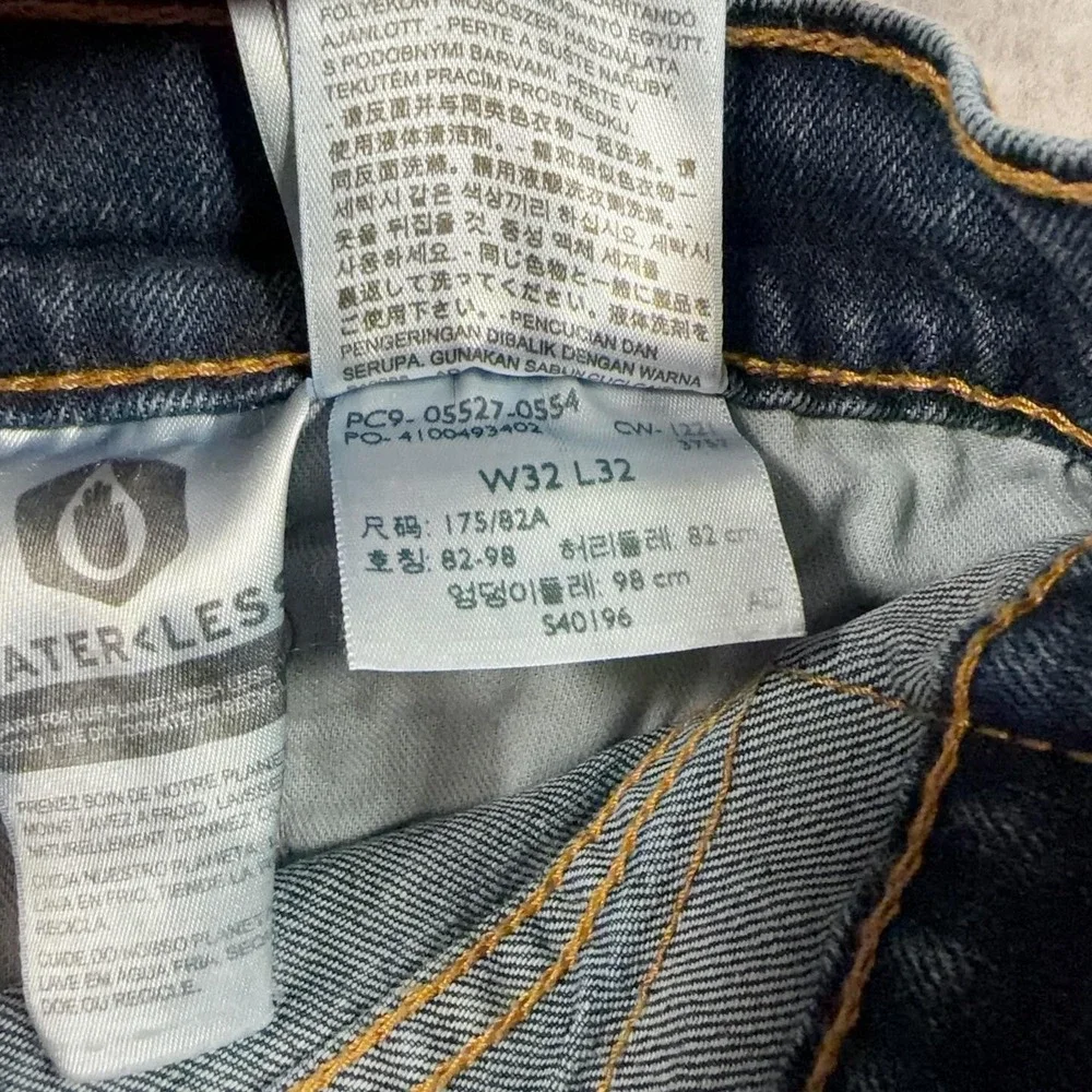 Levis 527 Jeans Mens 32x31 Blue Bootcut Medium Wash Denim WaterLess Pants